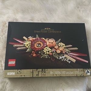 Dried flower centerpiece